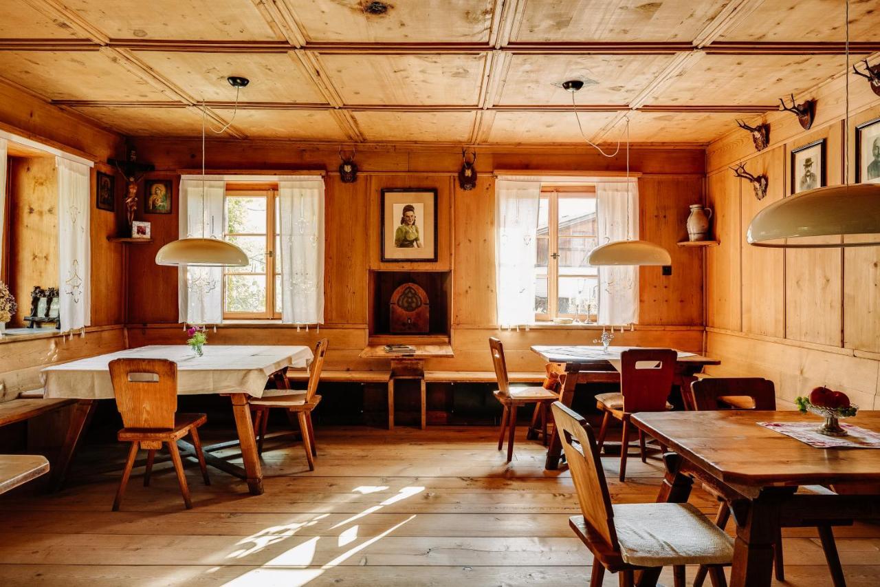 Zum Riesen Historic Refugium Hotell Latsch Exteriör bild