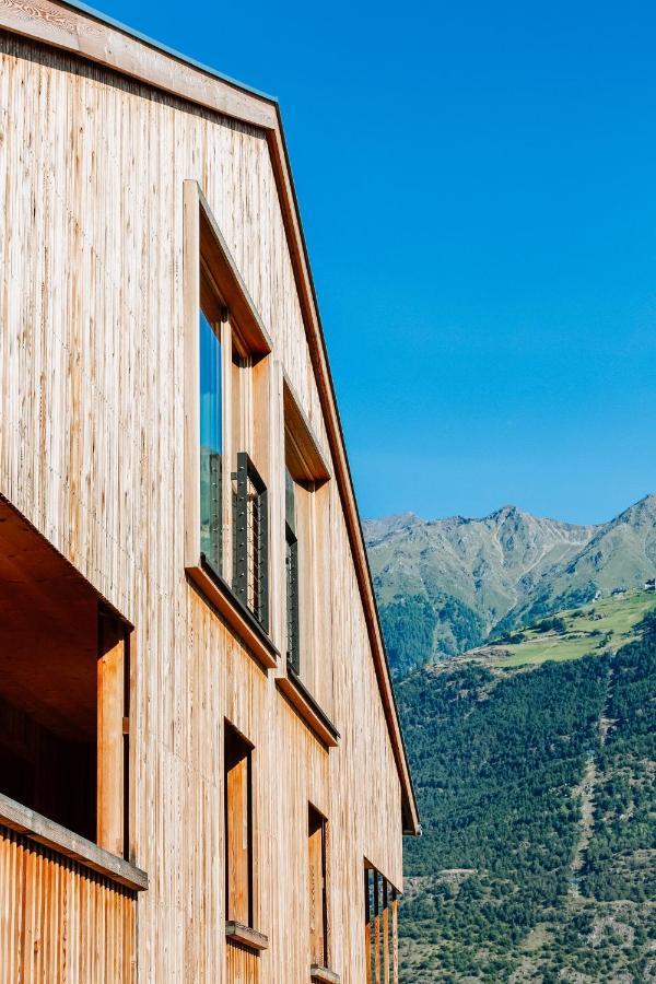 Zum Riesen Historic Refugium Hotell Latsch Exteriör bild